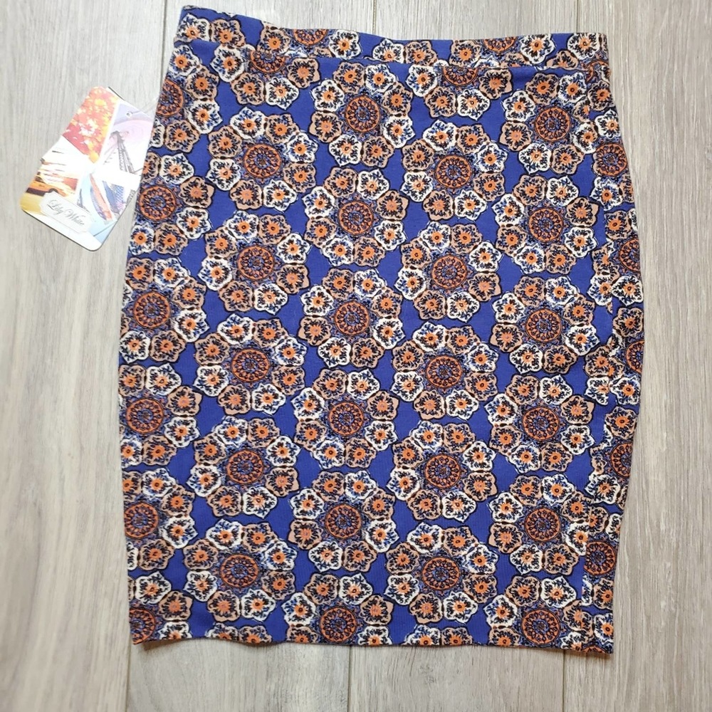 Nordstrom Lily White NWT floral pencil skirt sz S